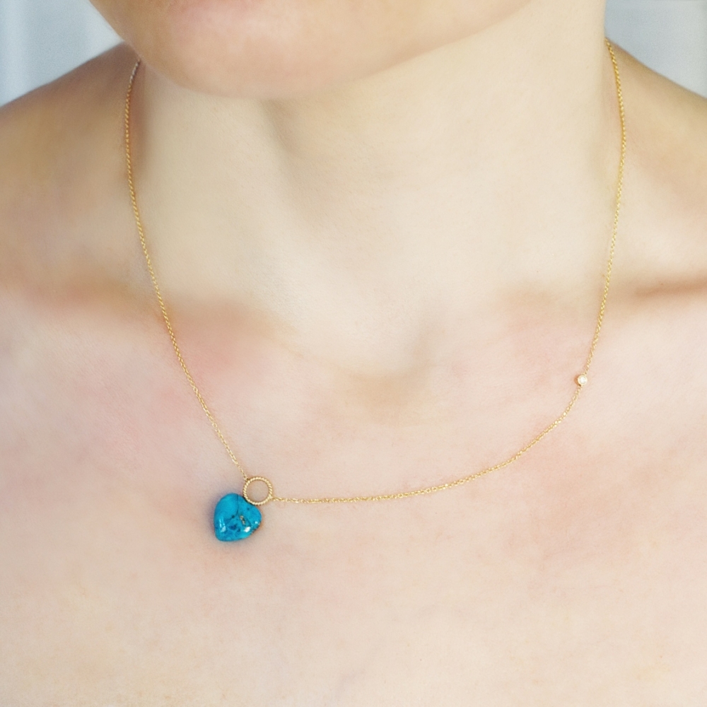 CAN_23_Christina_Soubli_18kt_Cany_necklace_turquoise_diamond_model_1125X1125